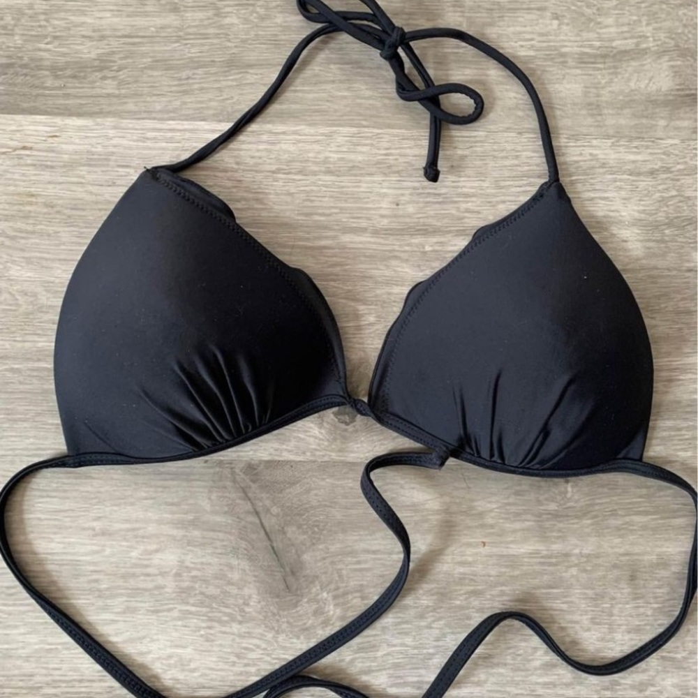 Push up bikini top black